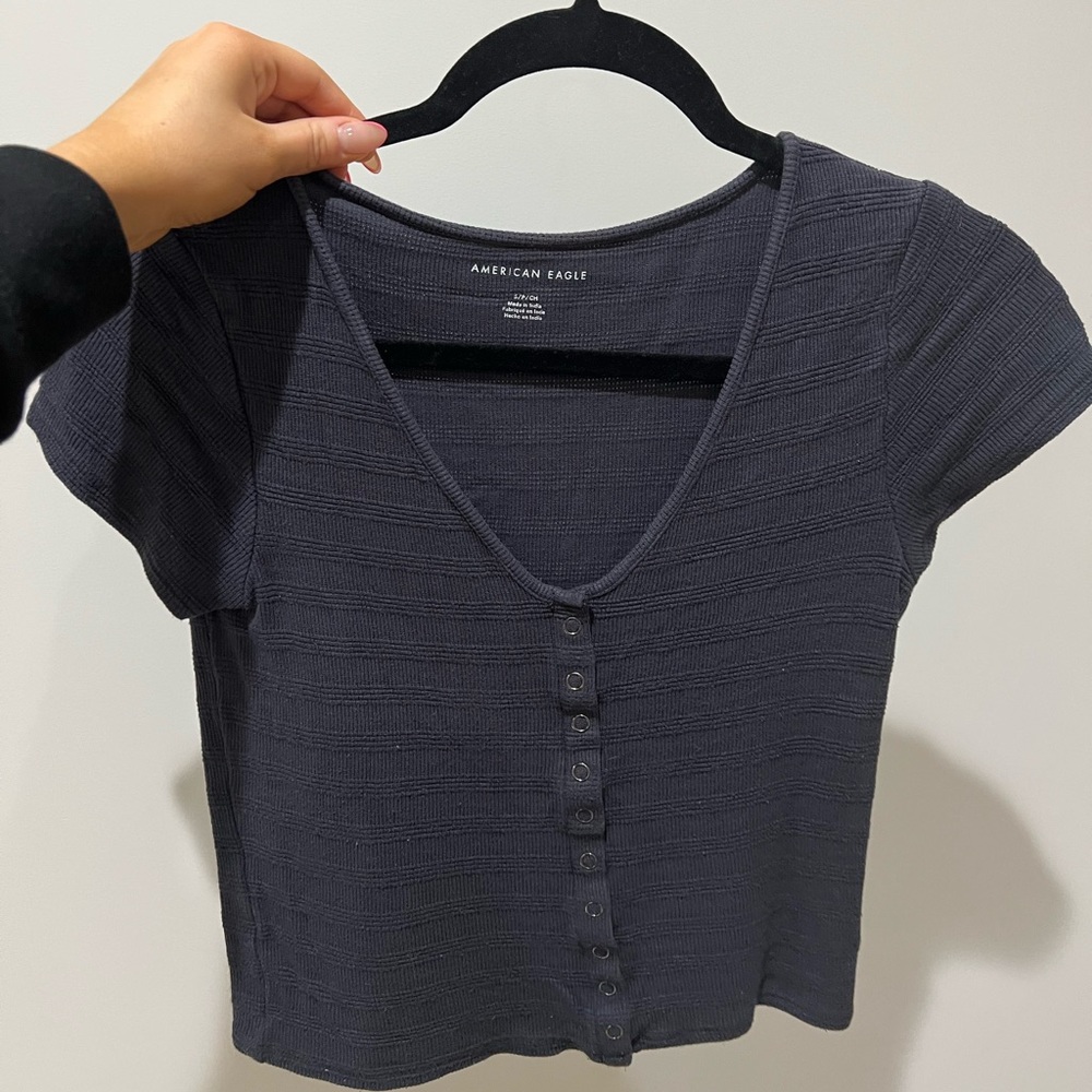 American eagle t shirt